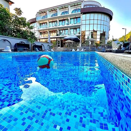 Hotel The
