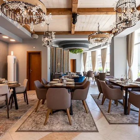 Otel The